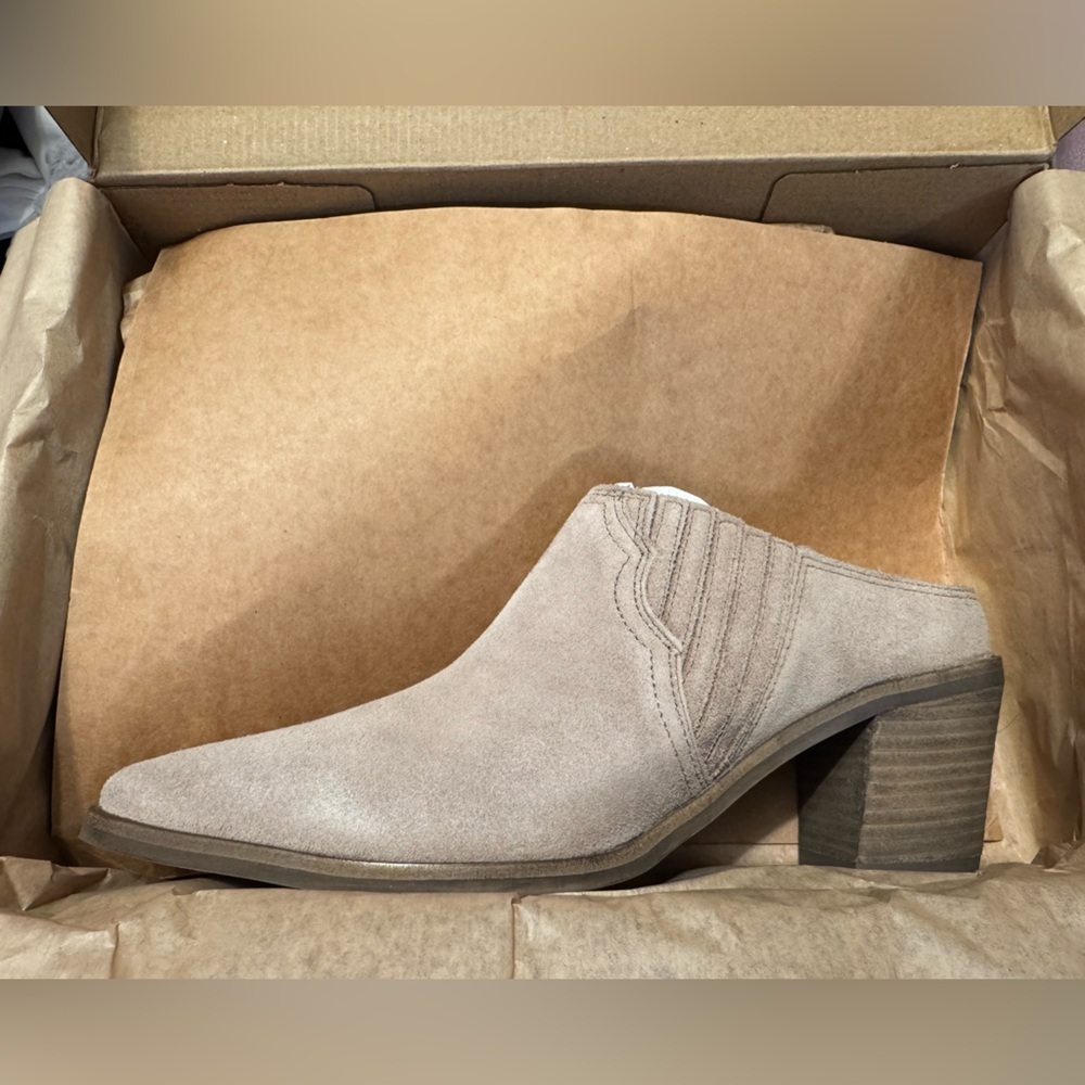 Frye Sarah Western Mule - New In Box - Picture 6 of 6